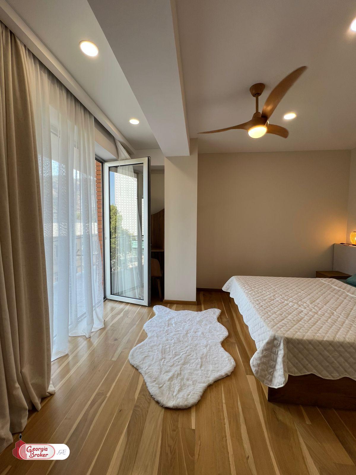 nearly repaired 3-room apartment for sale